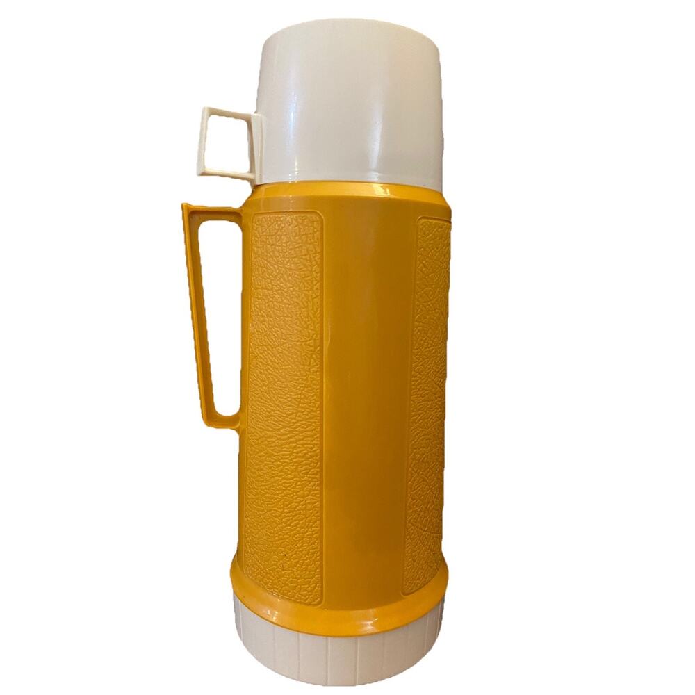 Vintage Thermos Super Quart Mustard Yellow King Seeley Vacuum Bottle 14QF 84A73